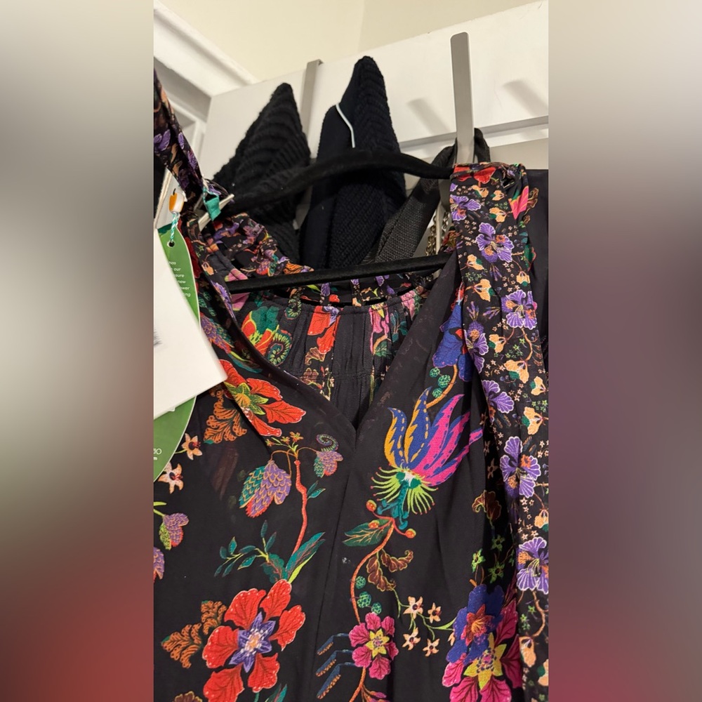 FARM Rio Black Maxi Dress with Vibrant Floral Print - Picture 8 of 8